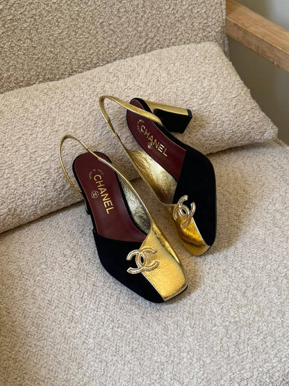 Chanel

𝐀𝐯𝐚𝐢𝐥𝐚𝐛𝐥𝐞 𝐍𝐨𝐰
𝐒𝐢𝐳𝐞𝐬: 𝟑𝟔 — 𝟒𝟏
500 dhs🇦🇪🇦🇪

Zain298
♥️♥️♥️