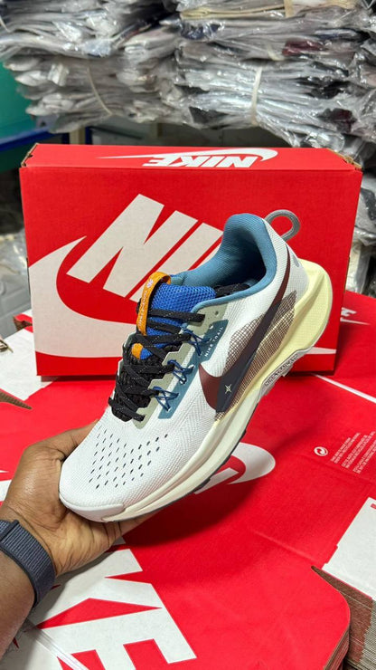 NIKE
Size 40-45⚡️
140 dhs💓

Zain183
♥️♥️♥️