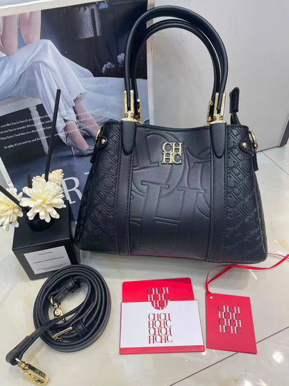 CH CH
High quality 
Size:23cm
115 dhs🇦🇪🇦🇪🇦🇪

Zain70
♥️♥️♥️