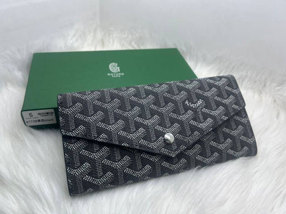 Wallets
45 dhs✅

Zain182
♥️♥️♥️