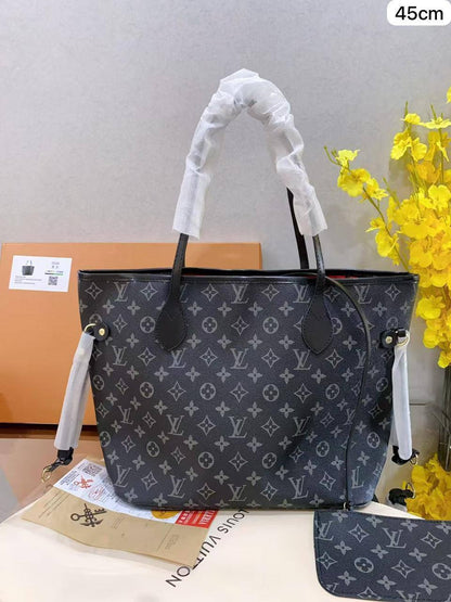 ❤️ LV Neverfull 2 in 1
1️⃣ First quality +🎁
Size : 45  * 30 cm
85 dhs🇦🇪
with box 🎁

Zain115
♥️♥️♥️
