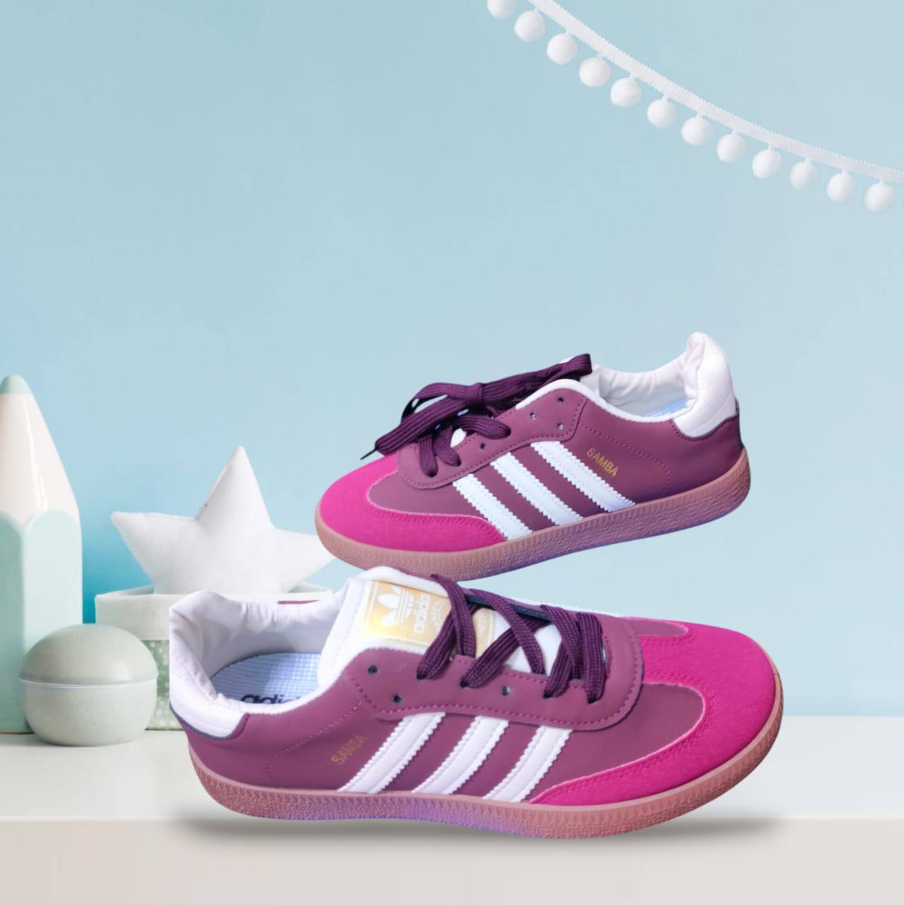 Adidas  Samba
Size 36 to 45
60 dhs🪙💕

Zain05
♥️♥️♥️