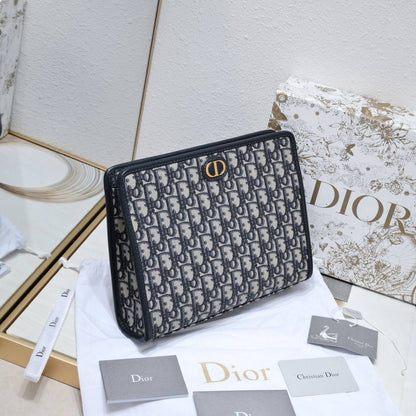 Dior -  Master🌺
For Price 👇 WhatsApp✅
0568585901 
0507557372
0552275751 Owner Zain 👌

Zain111
♥️♥️♥️