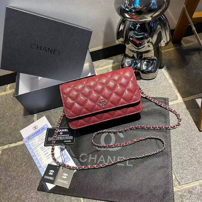 Chanel
withbox 
95 dhs🇦🇪🇦🇪

Zain143
♥️♥️♥️