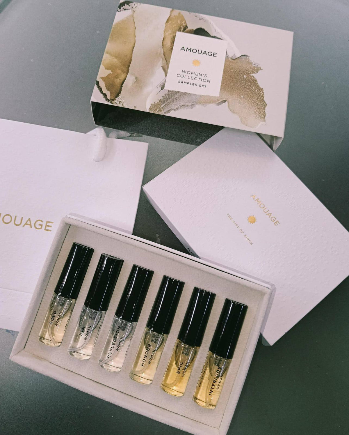 AMOUAGE SET
2ml each bottle 
65 dhs🇦🇪🇦🇪🇦🇪

Zain01
♥️♥️♥️♥️