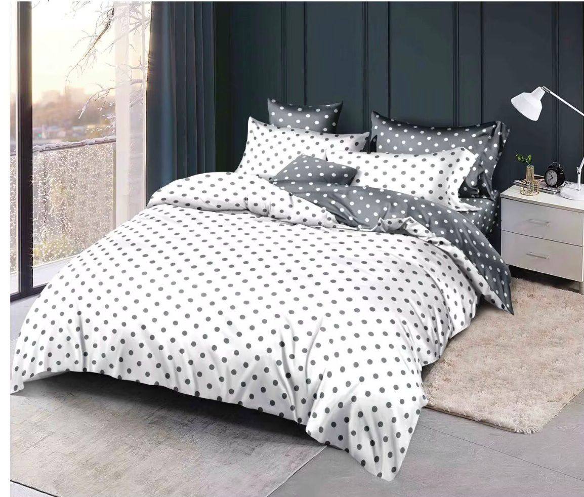 New collection 🌹🌹🌹
Give you best life 💥💥💥
Comfort set 
King size comfort 6pcs set 
1 comfort 
1 bedsheets 
4 pillowcases 
6pcs set
120 dhs🪙💕

Zain99
♥️♥️♥️