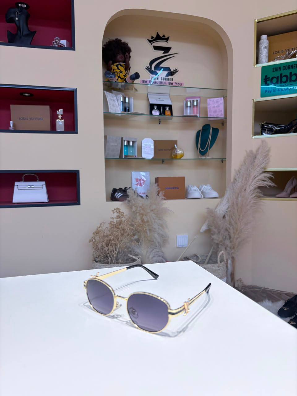 Glasses

55 dhs

Zain216
♥️♥️♥️