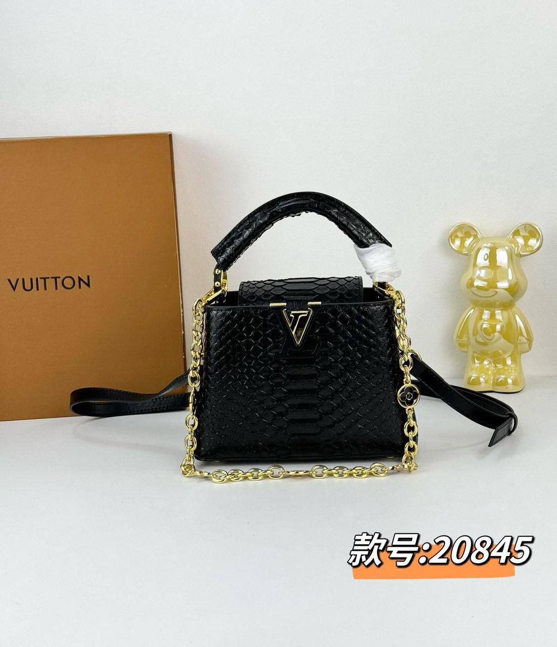 LV 
Master
20cm 🌹
400 dhs💓

Zain228
♥️♥️♥️