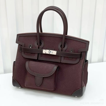 Hermes

430 dhs🇦🇪🇦🇪

Zain10
♥️♥️♥️