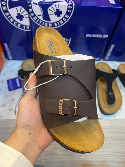 Birkenstock 
High Quality, New Arrived 
Size 36To 41
110 dhs🪙🌨️

Zain120
♥️♥️♥️