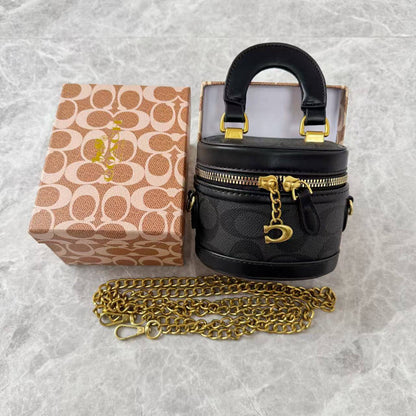Coach

85 dhs🇦🇪🇦🇪

With box

12 cm
Zain295
♥️♥️♥️