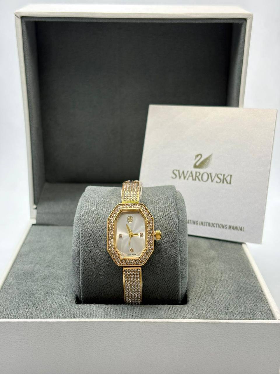 SWAROVSKI ladies 
55 dhs🪙🌨️

Zain08
♥️♥️♥️