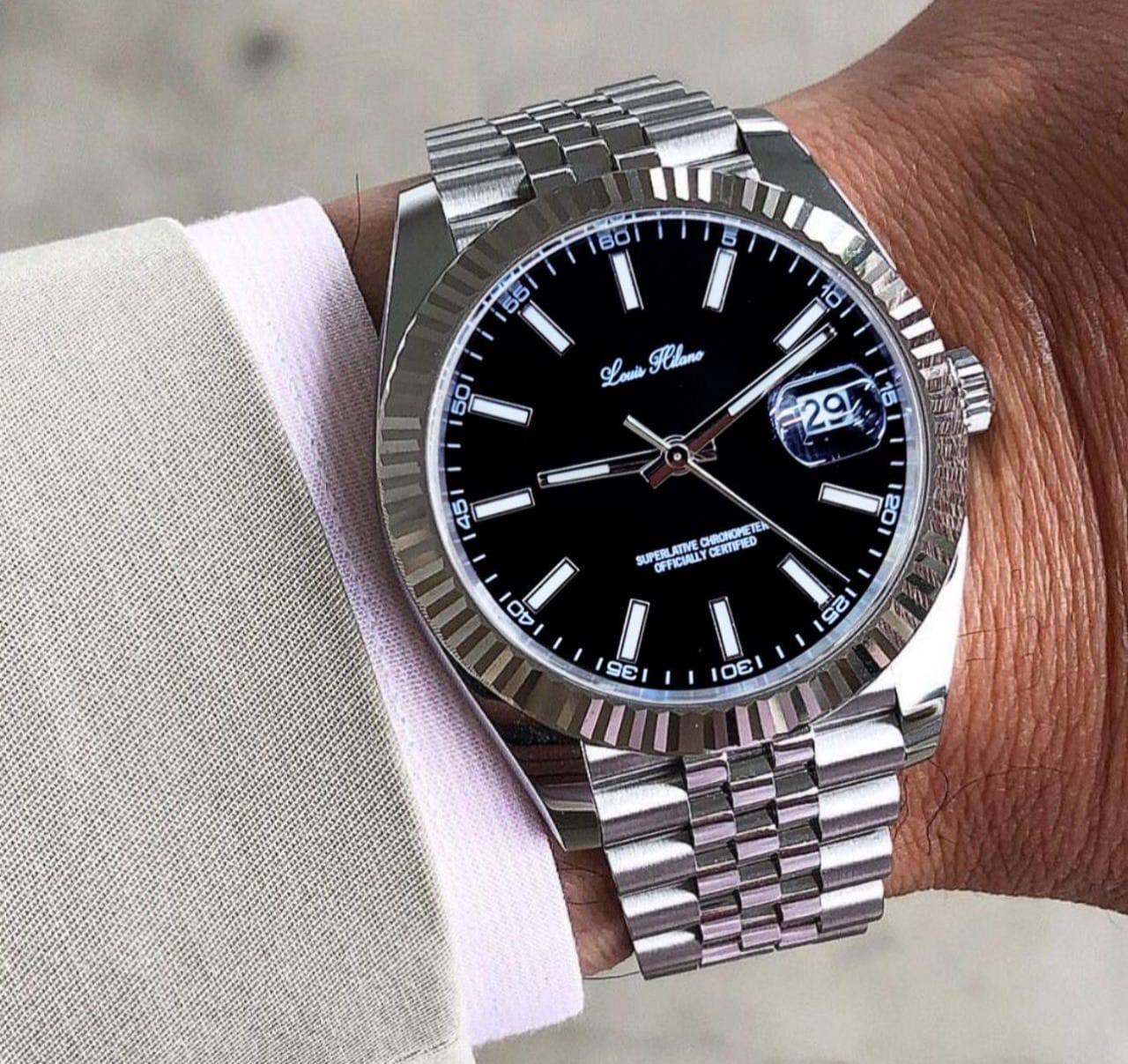 Louis Hilano 
watch for men good quality 
260 dhs💓

Zain59
♥️♥️♥️