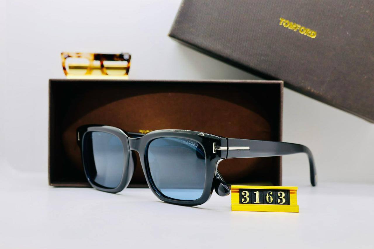 Tom Ford
60 dhs🌺

Zain29
♥️♥️♥️