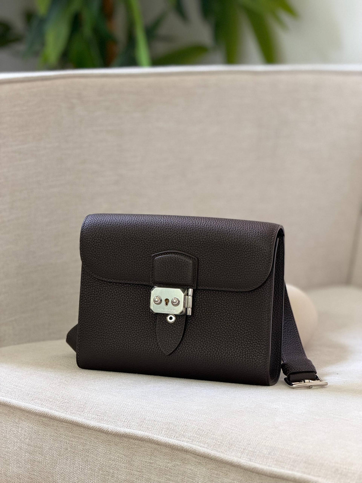 NEW COLLECTION

BRAND- HERMES 
CROSS BODY 
SUPER MASTER QUALITY 
WITH PAPER BAG🎁

For Price 👇 WhatsApp✅
0568585901 
0507557372
0552275751 Owner Zain 👌

Zain267
♥️♥️♥️