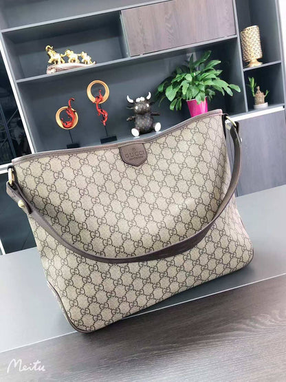 Gucci
90 dhs✅✅

Zain07
♥️♥️♥️