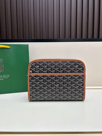 Goyard
Master🌺🌺
240 dhs💓

Zain228
♥️♥️♥️