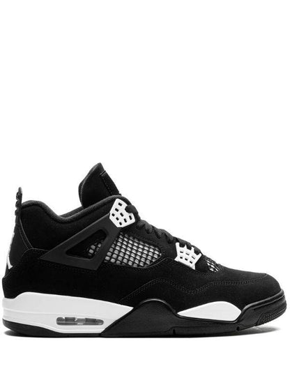 Air Jordan 4 "White Thunder"🖤⚪️
36-45 AVAILABLE 🤩
190 dhs❣️

Zain242
♥️♥️♥️