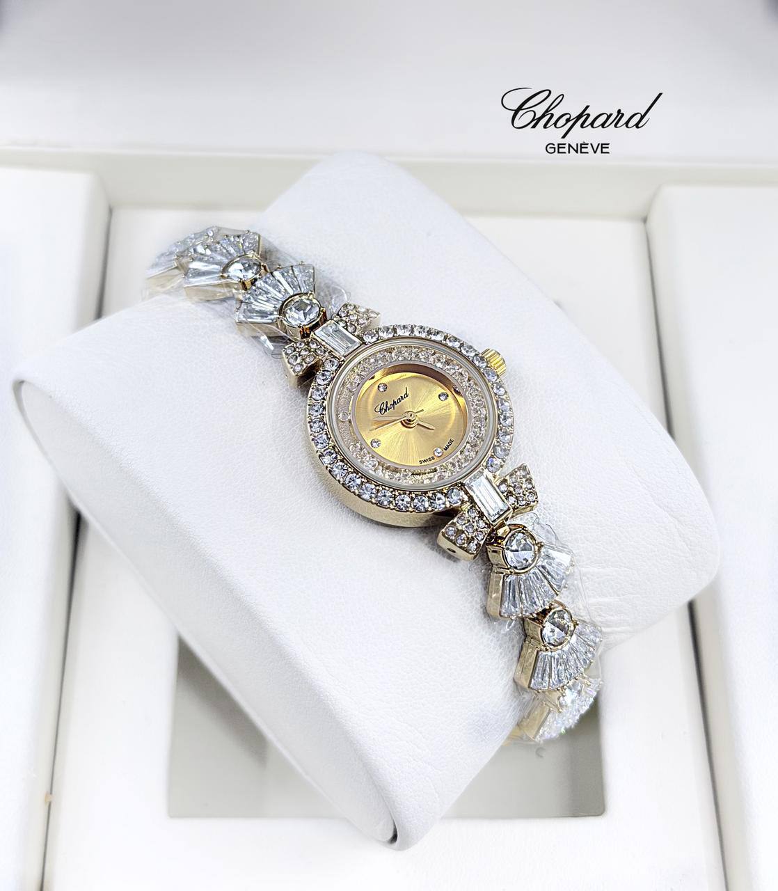 Chopard Ladies
55 dhs✅

Zain29
♥️♥️♥️