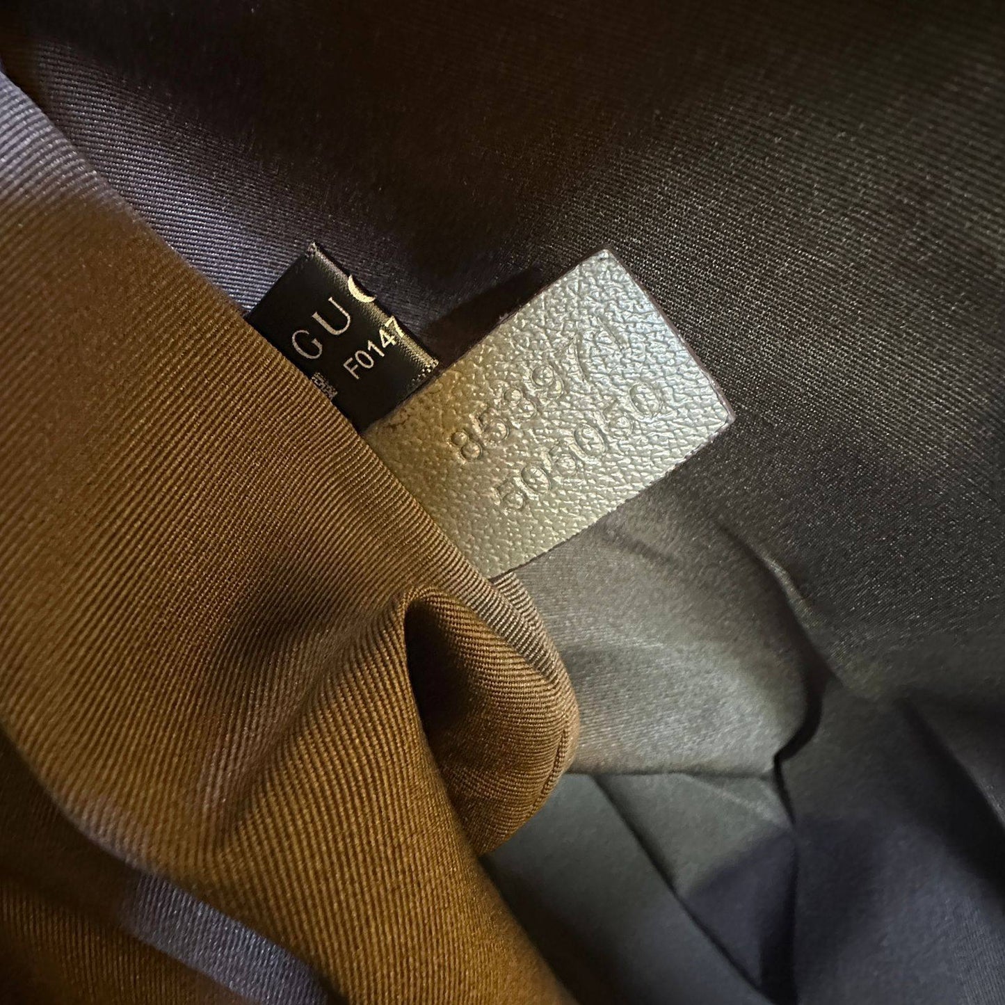 GUCCI 
NEW CAME GOOD QUALITY 
125 dhs🪙🌨️

Zain39
♥️♥️♥️