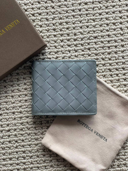 BOTTEGA VENETA
*Men’s Wallet*
*Master Quality*
250 dhs🇦🇪🇦🇪

Zain179
♥️♥️♥️