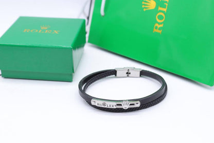 Bracelet 
55 dhs💓
+Box and paper bag🎁

Zain33
♥️♥️♥️