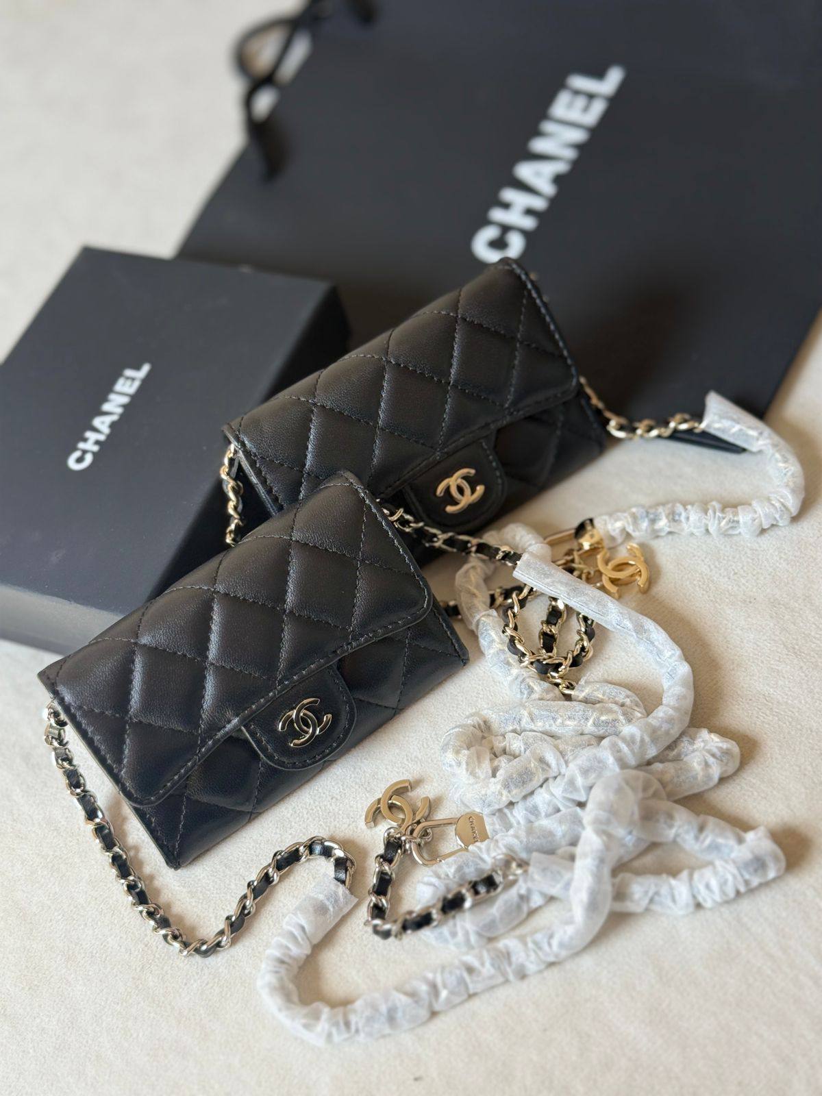 Chanel
Super master quailty

380 dhs🇦🇪🇦🇪

Zain275
♥️♥️♥️