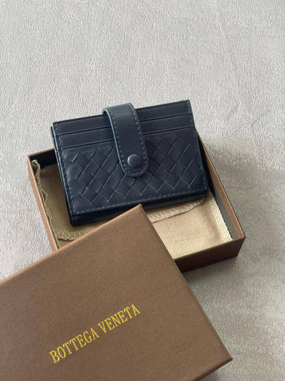 😇*BOTTEGA VENETA*😇
*wallet*
*Master quality*
250 dhs🪙🖤

Zain179
♥️♥️♥️