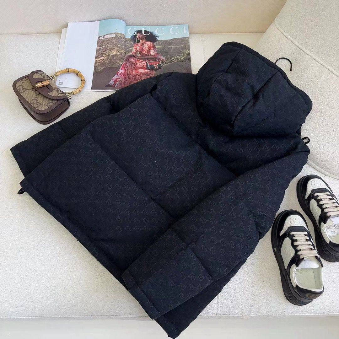 *New collections 💕💕   
350 dhs🪙🌨️
*good  quality  
*Sizes:S M L xl* 
*AVAILABL winter jacket

Zain231
♥️♥️♥️