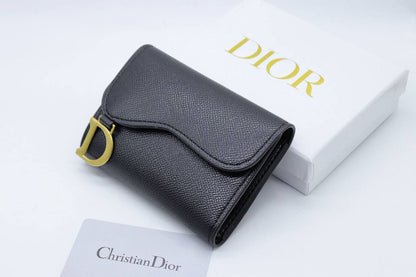 Ladies Wallets
60 dhs🪙💕

Zain33
♥️♥️♥️