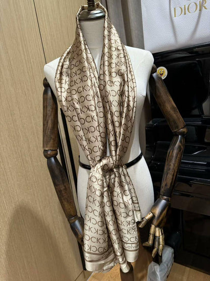 Silk scarf
40 dhs❣️

Zain60
❣️❣️❣️