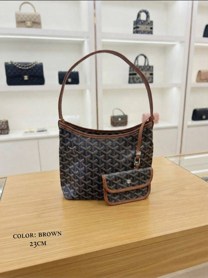 Goyard ʜᴏʙᴏ ʙᴏʜᴇᴍᴇ
sʜᴏᴜʟᴅᴇʀ ʙᴀɢ/ᴘᴏᴜᴄʜ
ᴢᴇᴘ ᴄʟᴏsᴜʀᴇ
ʟᴇᴀᴛʜᴇʀ
sɪᴢᴇ:23ᴄᴍ
90 dhs🇦🇪🇦🇪

Zain56
♥️♥️♥️