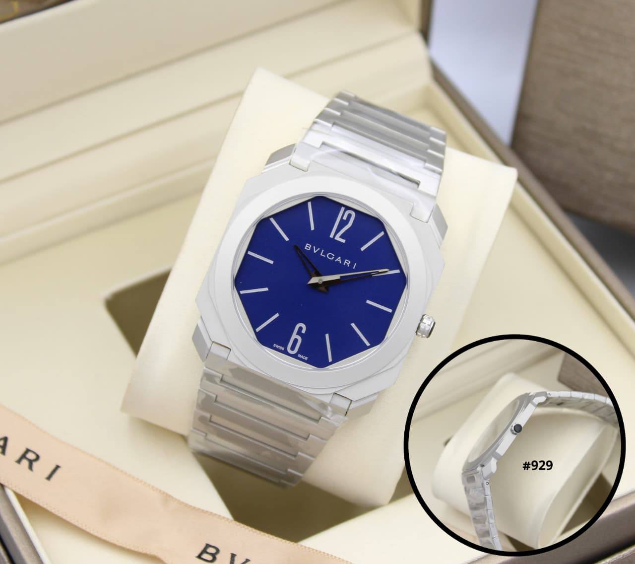 BVLGARI ULTRA THIN MEN BATTERY 40MM

350 dhs✅

Zain58
♥️♥️♥️
