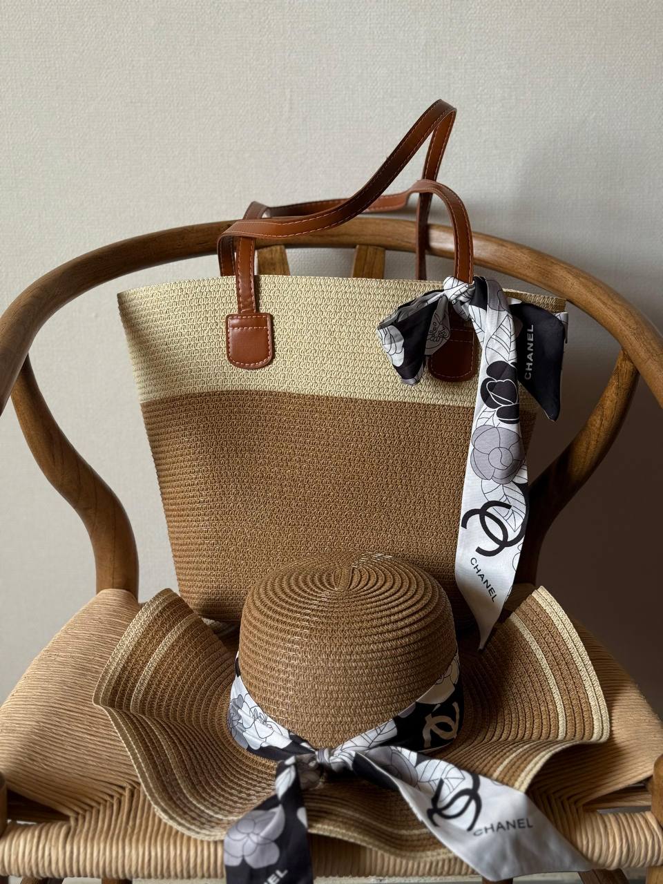 Available Again✨✨✨
*SET BEACH BAG(CAP & BAG)*
300 dhs❤️
Top quality

Zain167
♥️♥️♥️