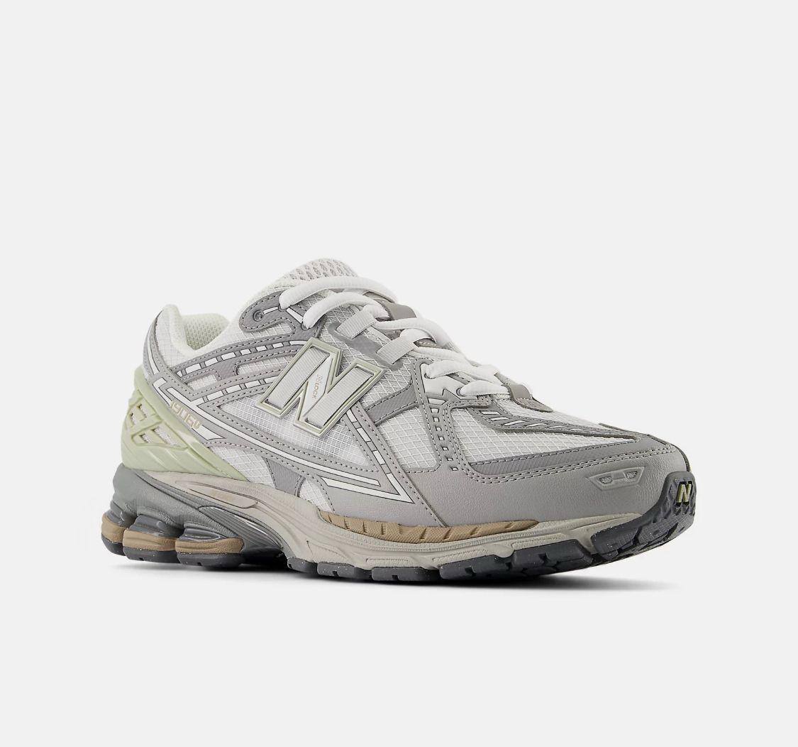 NB
Size 39-45⚡️ 
140 dhs❤️

Zain183
♥️♥️♥️