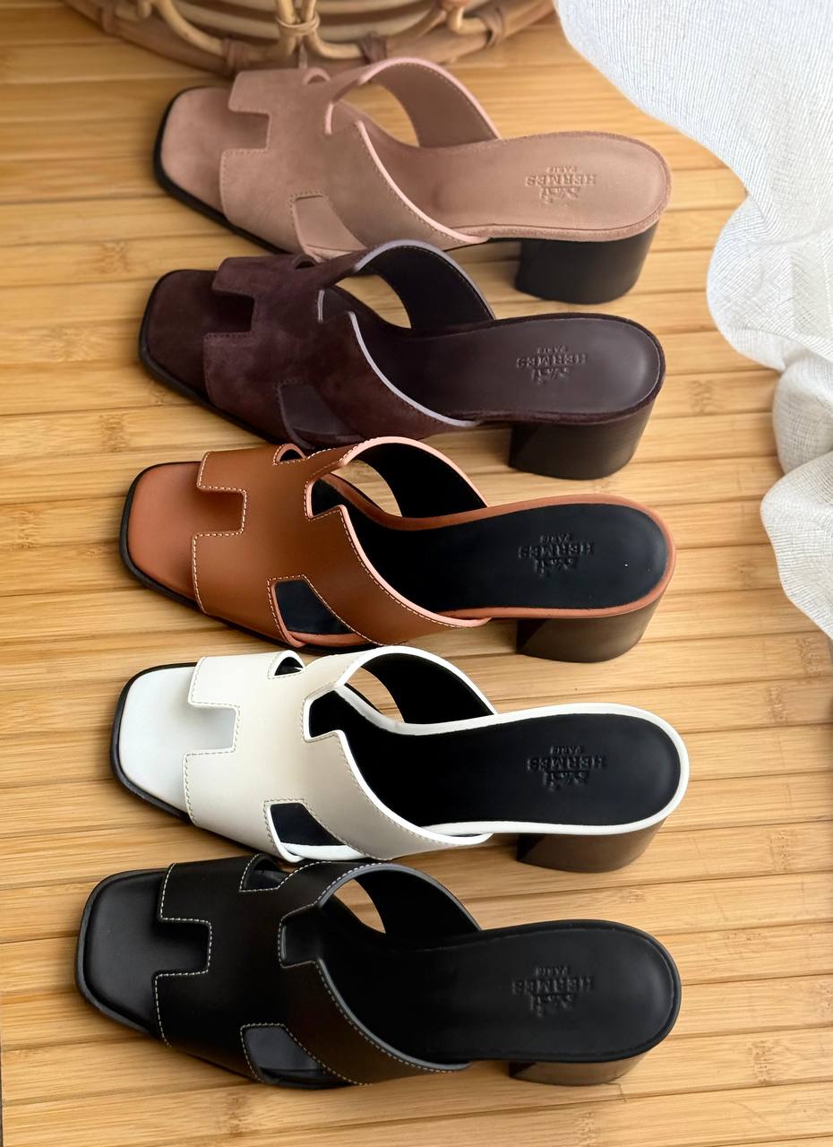 Hermes
AA quality
𝗦𝗶𝘇𝗲 𝟯𝟲 𝘁𝗼 𝟰𝟮 
450 dhs✅

Zain302
♥️♥️♥️