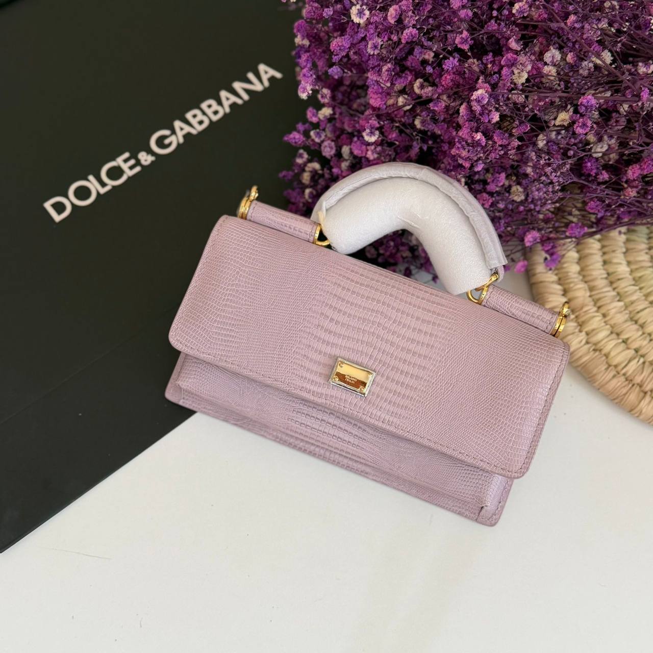 D&G
Master🌺
270 dhs✅

Zain134
♥️♥️♥️