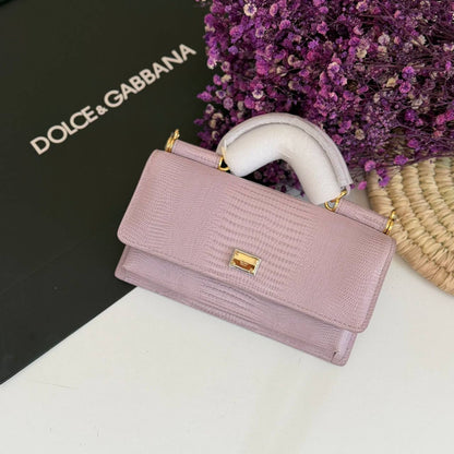 D&G
Master🌺
270 dhs✅

Zain134
♥️♥️♥️