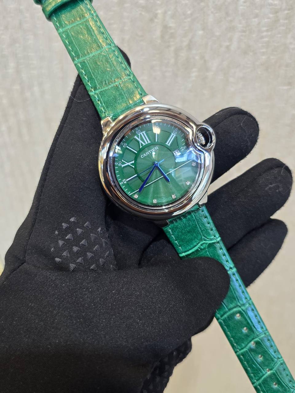Cartier Men
65 dhs✅

Zain29
♥️♥️♥️