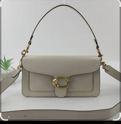 Coach

withbox 
🎁🎁🎁

100 dhs💓

Zain143
♥️♥️♥️