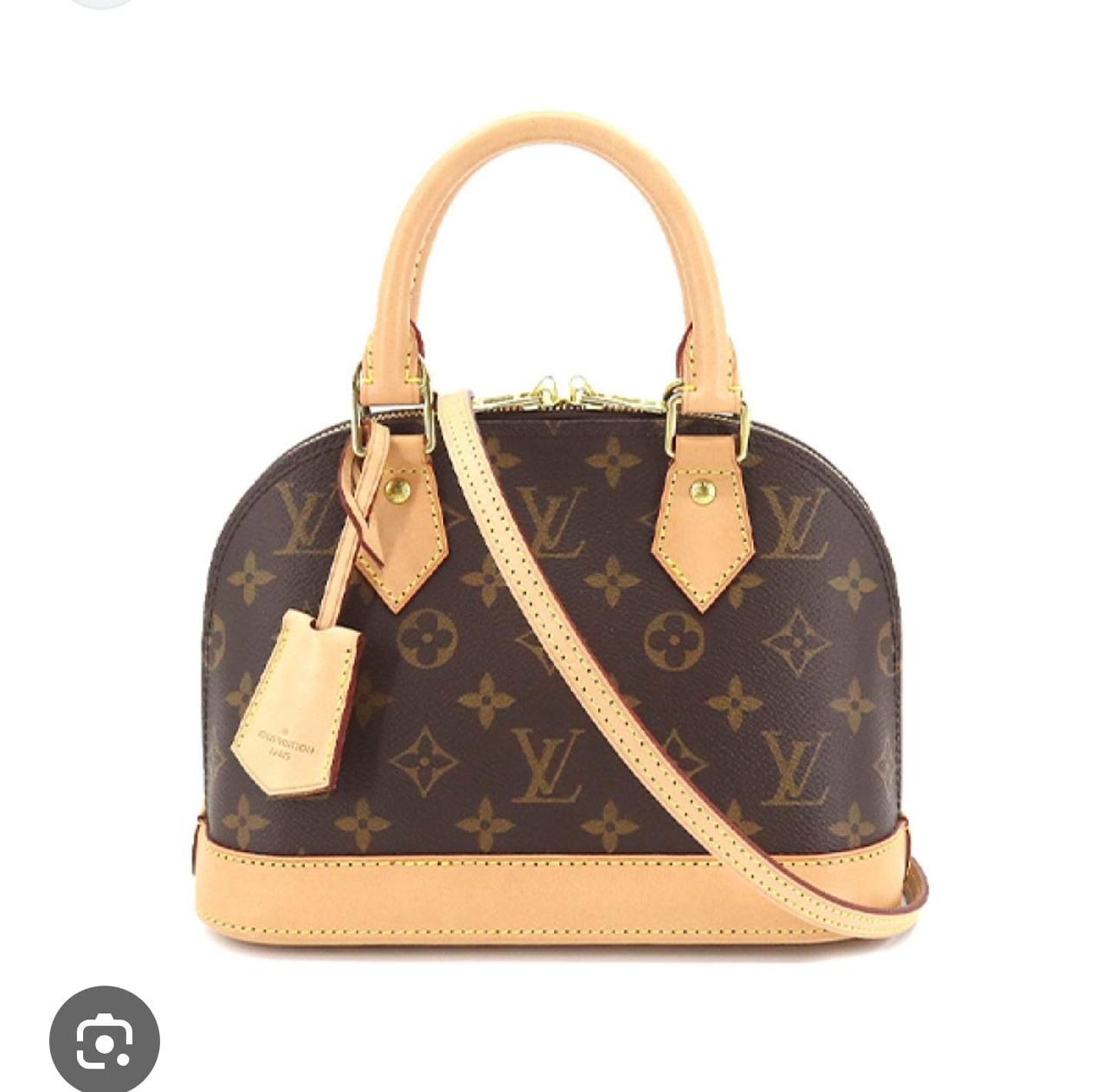 LV
 Good quality 
110 dhs🇦🇪

Zain200
♥️♥️♥️