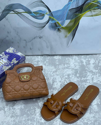 Dior
Bag&shoes. Set.  
170 dhs❣️

Zain175
♥️♥️♥️