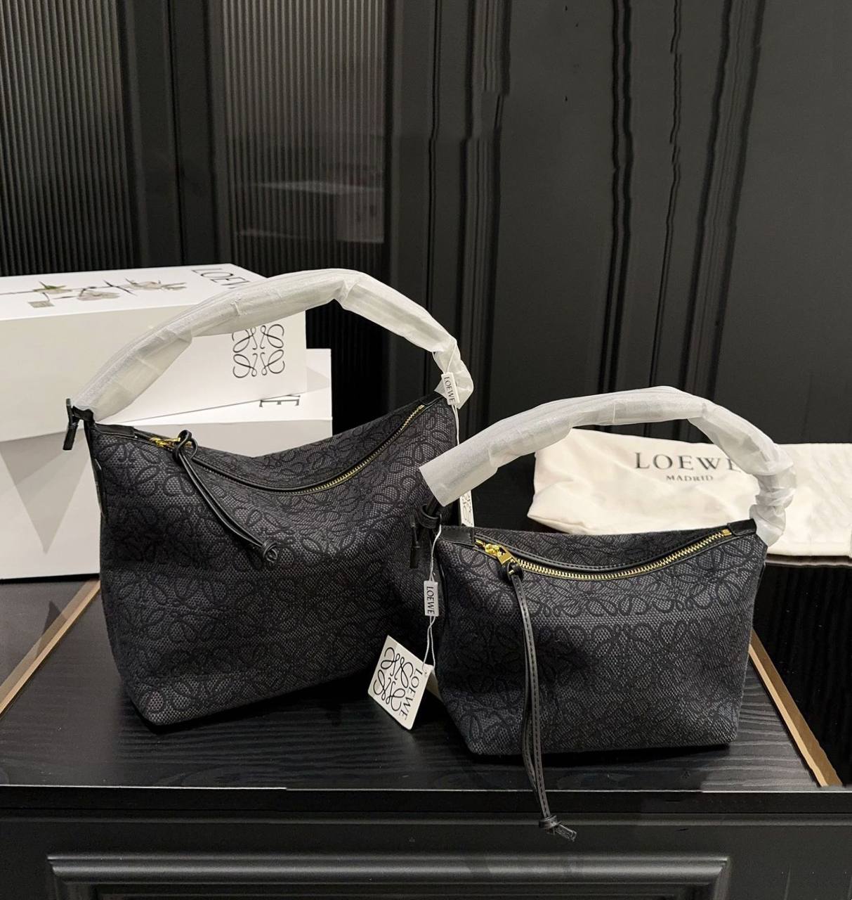 COACH 
HIGH QUALITY 
WITH BOX 
🎁🎁🎁

110 dhs✅

Zain295
♥️♥️♥️