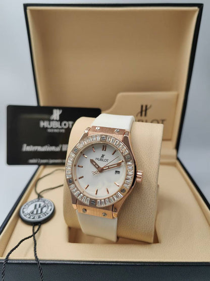 Hublot ladies 
75 dhs🇦🇪🇦🇪

Zain08
♥️♥️♥️