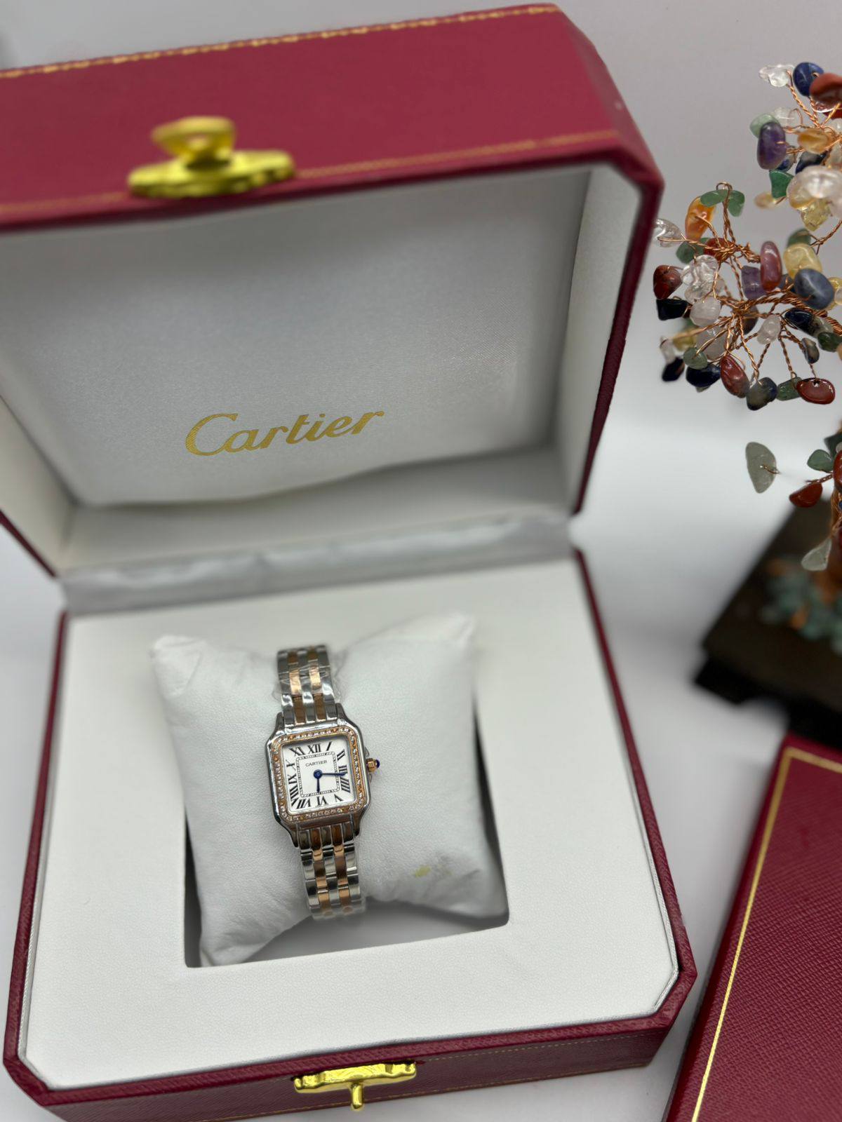 CARTIER
For Women
230 dhs🗽

___WITH BOX_____❒
🎁🎁🎁

Zain108
♥️♥️♥️