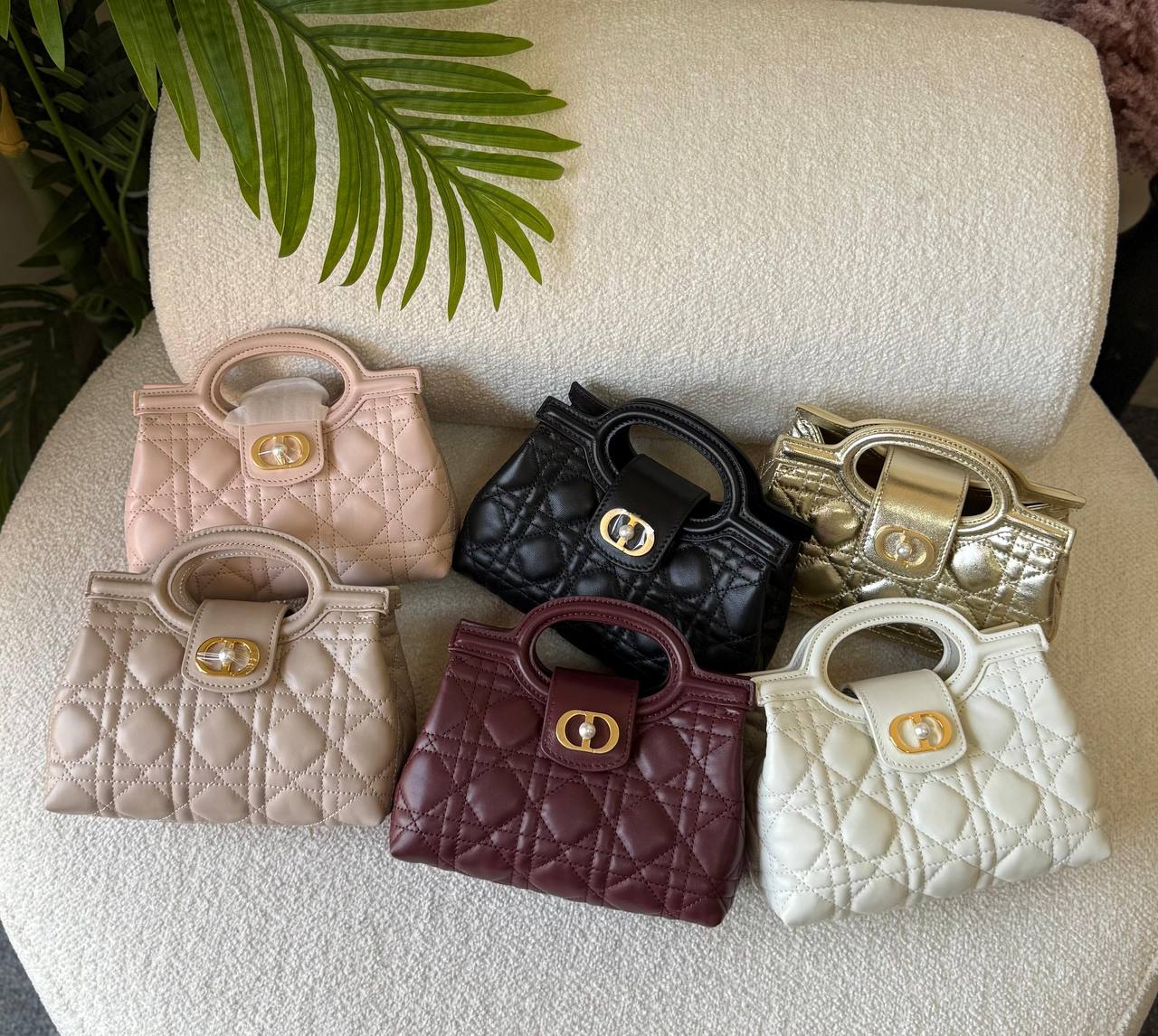 💗*Super Master Bags *😍
         🌓 ✨ 🌔
✨Available now 💫
For Price 👇 WTSP Text Zain 0568585901

Zain246
♥️♥️♥️