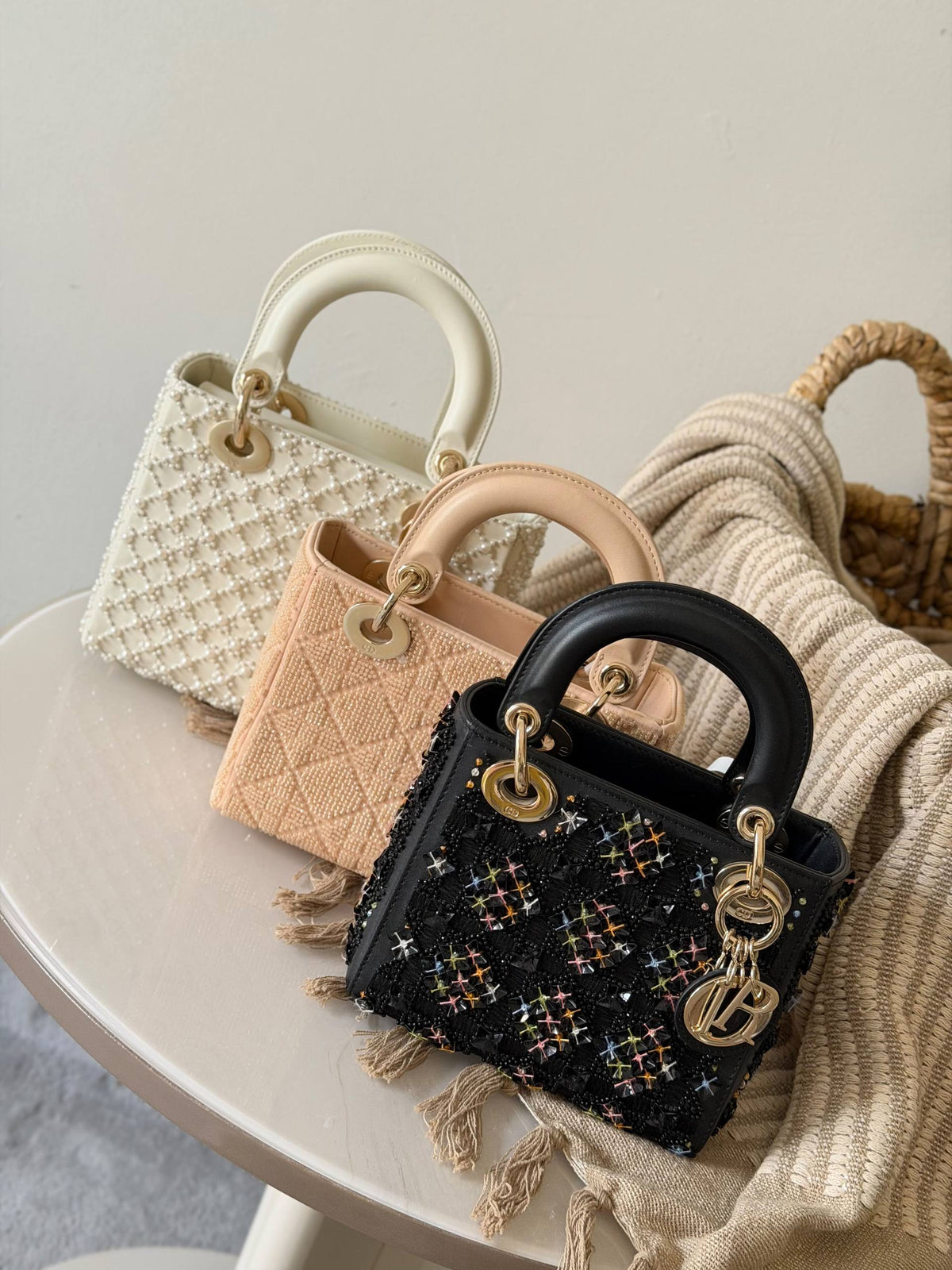 Dior 
Super master quality aaa


For Price 👇 WhatsApp✅
0568585901 
0507557372
0552275751 Owner Zain 👌

Zain315
♥️♥️♥️