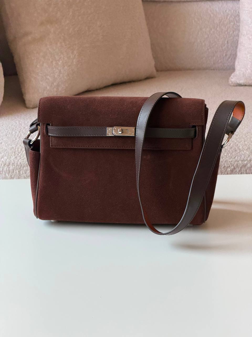 Hermes 💕master quality😍with box❤️
25cm 
490 dhs🇦🇪🇦🇪

Zain52
♥️♥️♥️