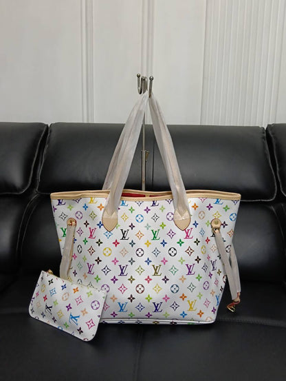 LV
100 Dhs🇦🇪

with box

High quality
Zain26
♥️♥️♥️