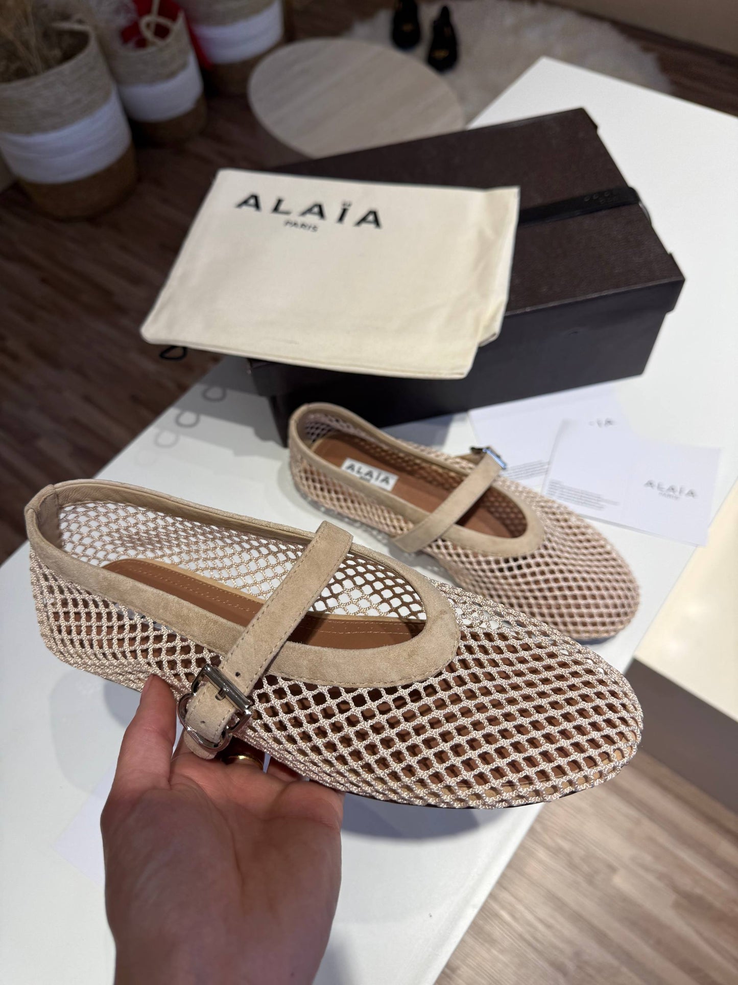 ALAIA 
✨ New Collection
👠 36–41
💎 Premium Quality
🔥 Super Master
450 dhs✅

Zain198

اطلبوها من الوتس المثبت في الأعلى👆🏻👆🏻

تواصلو معنا 👈🏻 Zain 
For order WhatsApp pinned 👆🏻

♥️♥️♥️
